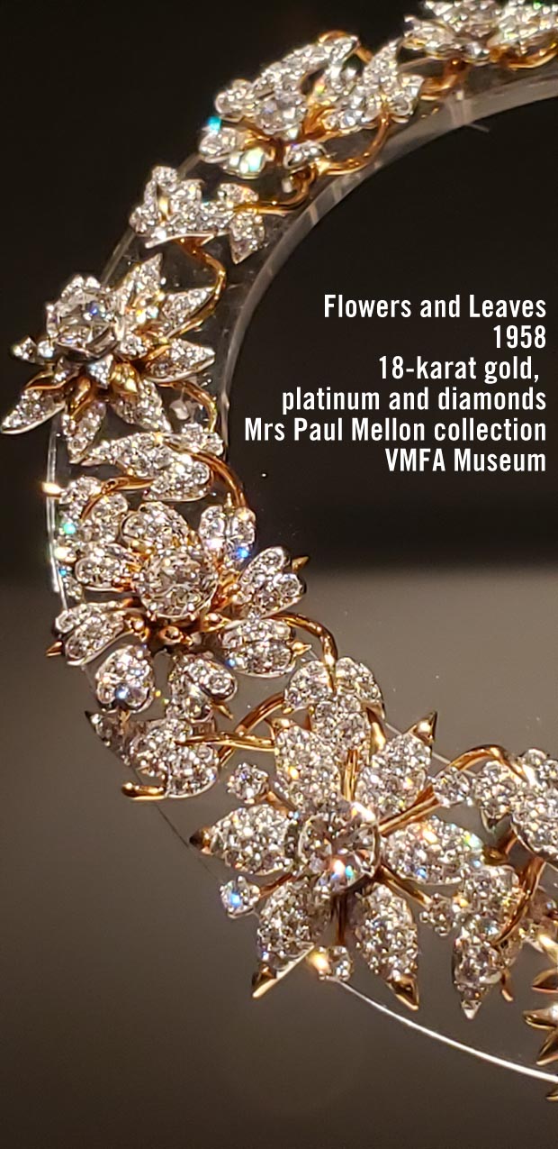 Detail of Flowers and Leaves Diamond, Gold and Platinum